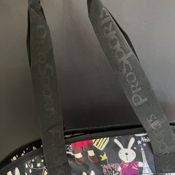 Pro Sport Traveling Bunny‎ Character Expandable Travel Bag, Pro Sport Womens 440 - Picture 15 of 15